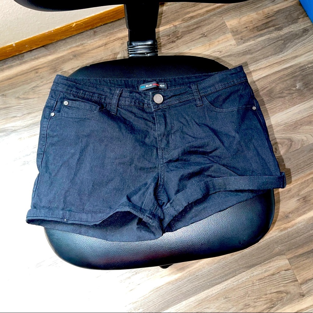 Black Jean Shorts - NEVER WORN ✨